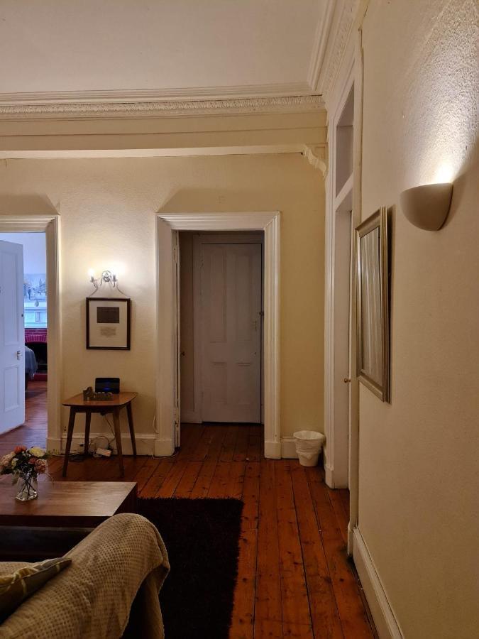 Apex Haymarket Station Apartment Единбург Екстер'єр фото